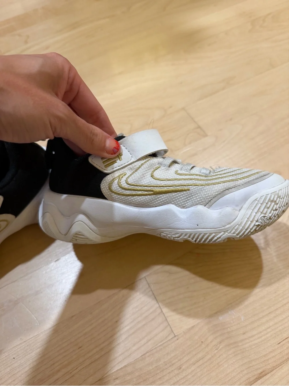 Nike Kids White and Gold Hook-and-Loop Sneakers